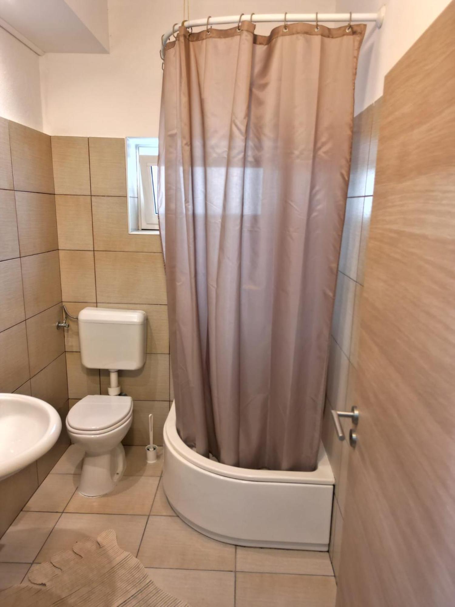 Apartments Kegalj Podstrana Room photo